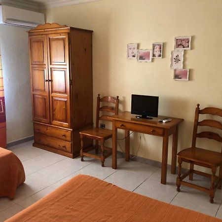 Hostal La Parrilla Monegros II Bujaraloz Екстериор снимка