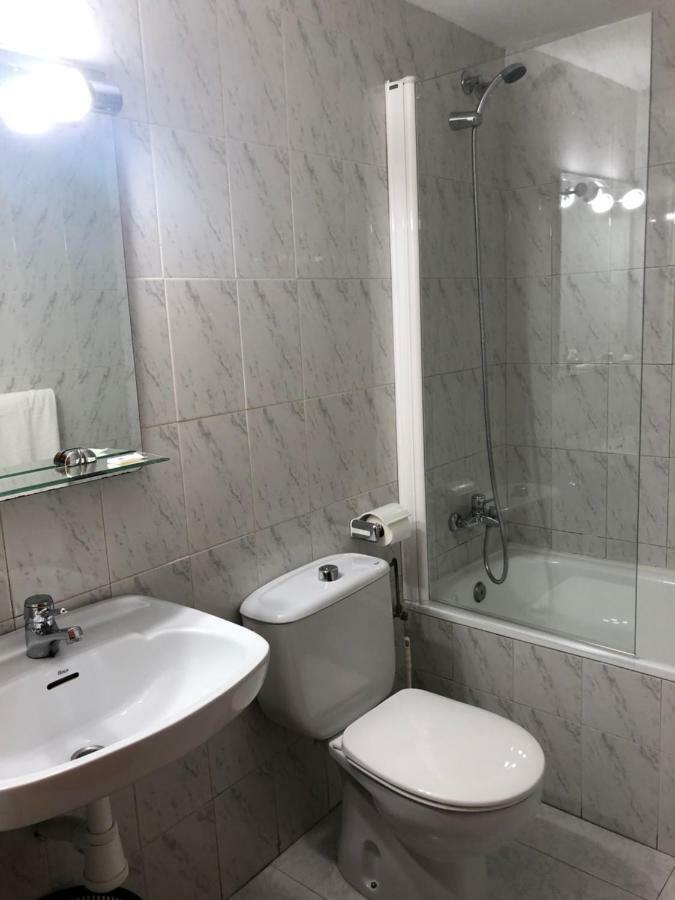 Hostal La Parrilla Monegros II Bujaraloz Екстериор снимка